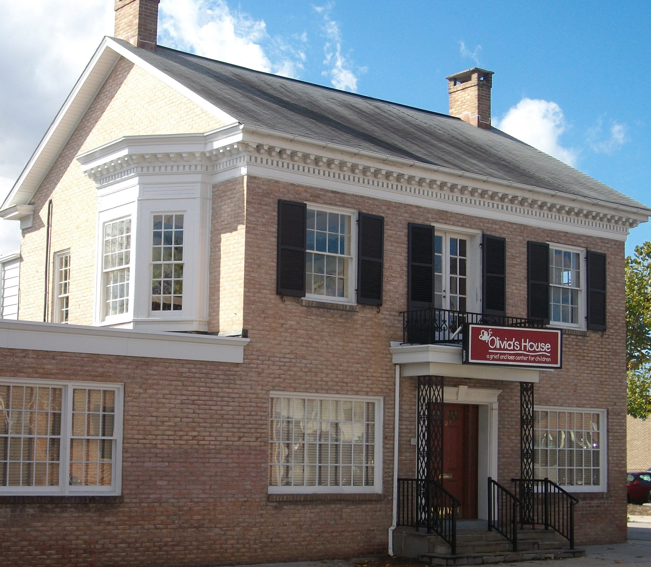 Olivia's House Formerly the Bell Insurance building, 101 Baltimore Street now serves as the home of Olivia’s House Hanover. The fifteen-room facility serves to meet children’s grief and loss needs in the greater Hanover community.